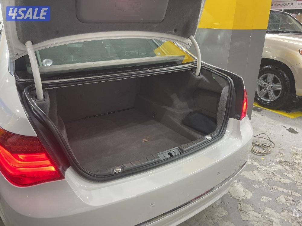 للبيع بي ام مديل ٢٠١٥.   وارد الغانم. Li730.  شرط الفحص عداد١٦٥9