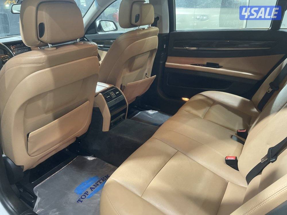 للبيع بي ام مديل ٢٠١٥.   وارد الغانم. Li730.  شرط الفحص عداد١٦٥13