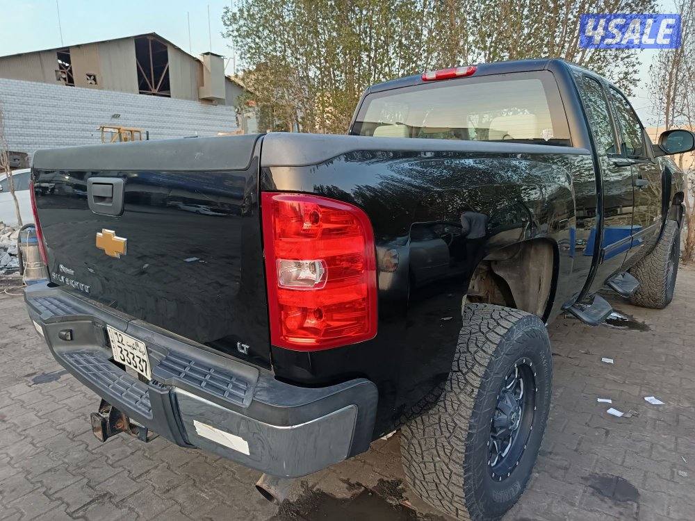 وانيت شفر سلفرادو2500HD باب ونص 2012الغانم دبل جير مرفع رنجات تواير2