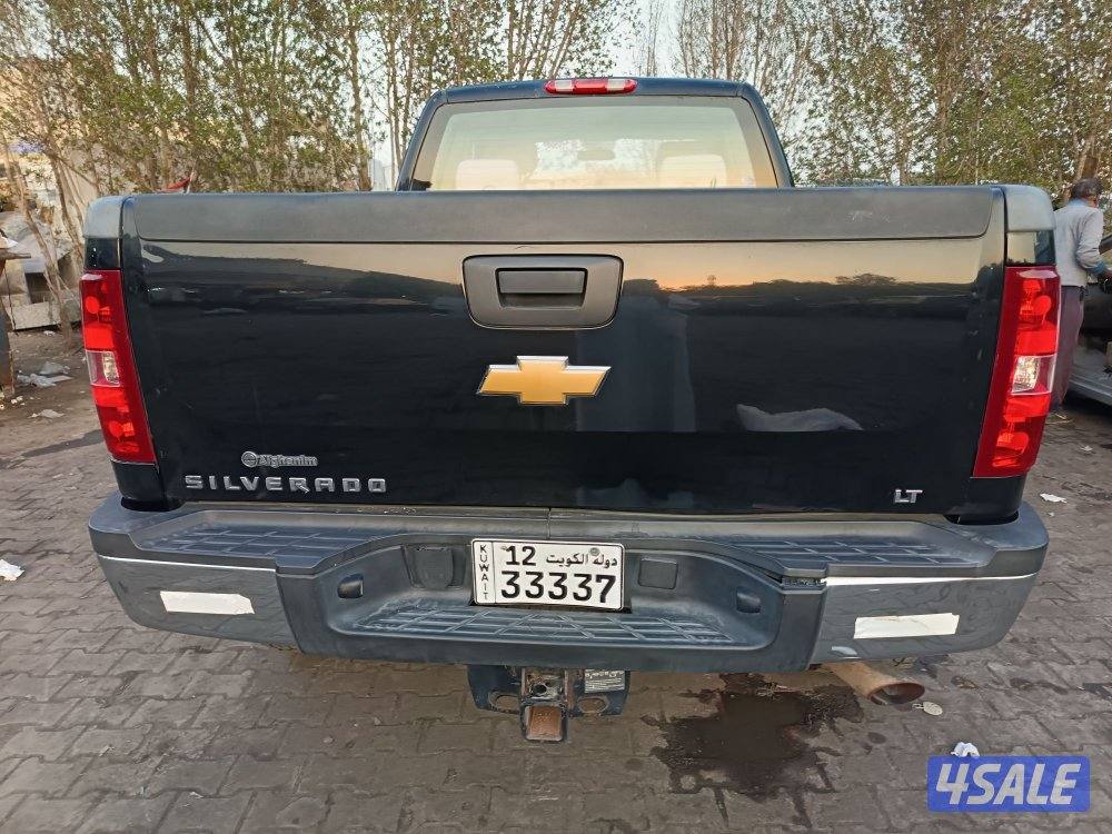 وانيت شفر سلفرادو2500HD باب ونص 2012الغانم دبل جير مرفع رنجات تواير8