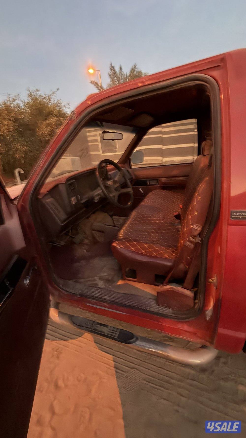 سيارة مزرعة كل شي شغال مكيف ودبل2