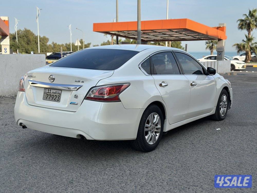 Altima 2013 نظيف2