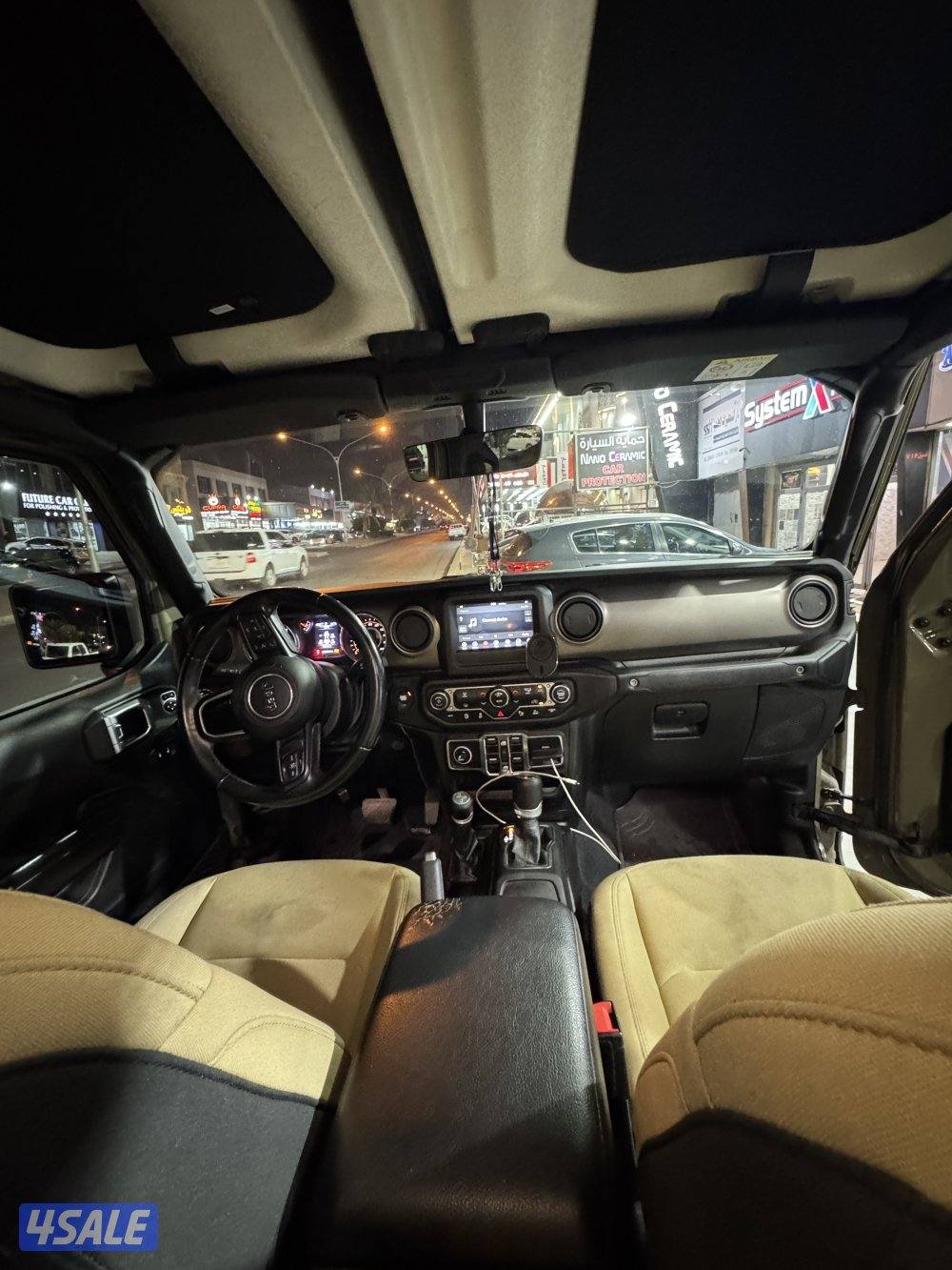 للبيع  جيب قلادييتور ٢٠٢٠4