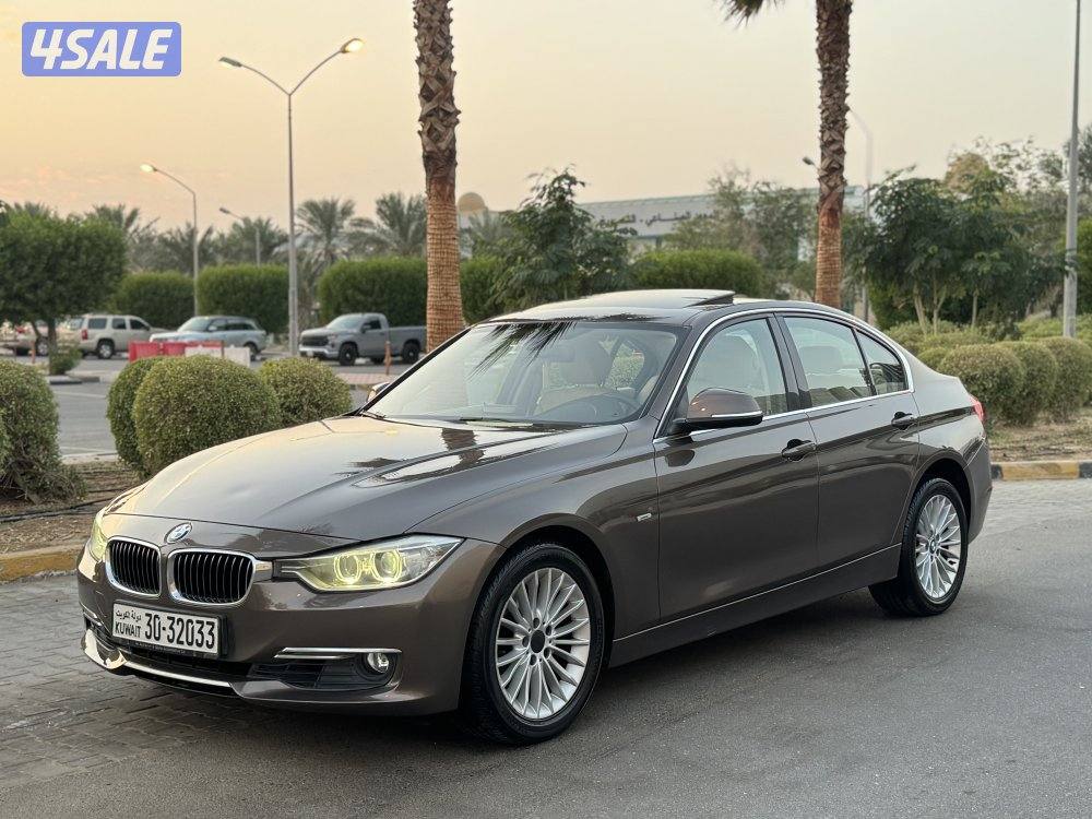 BMW 320i Luxury موديل 2014 بحاله ممتازه جدا0