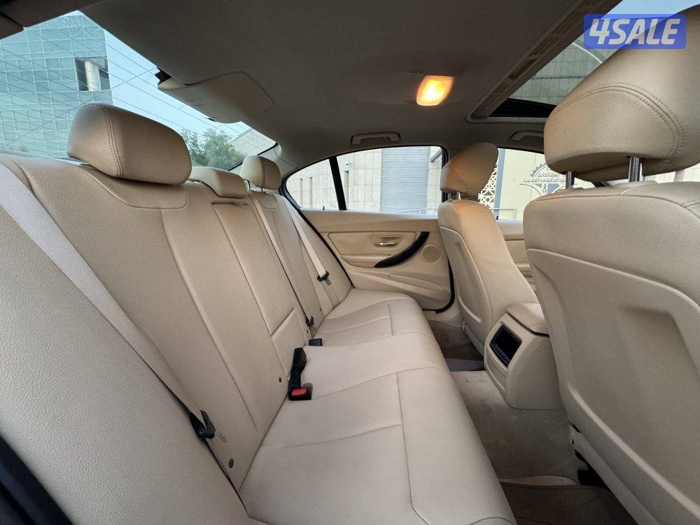 BMW 320i Luxury موديل 2014 بحاله ممتازه جدا5