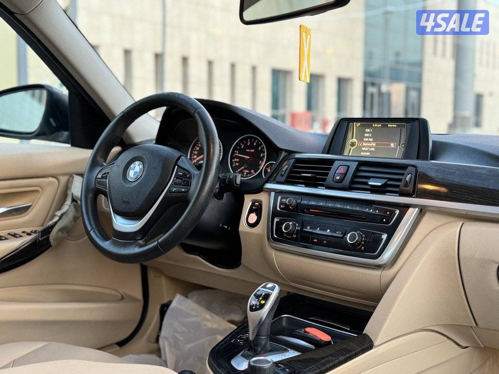 BMW 320i Luxury موديل 2014 بحاله ممتازه جدا10