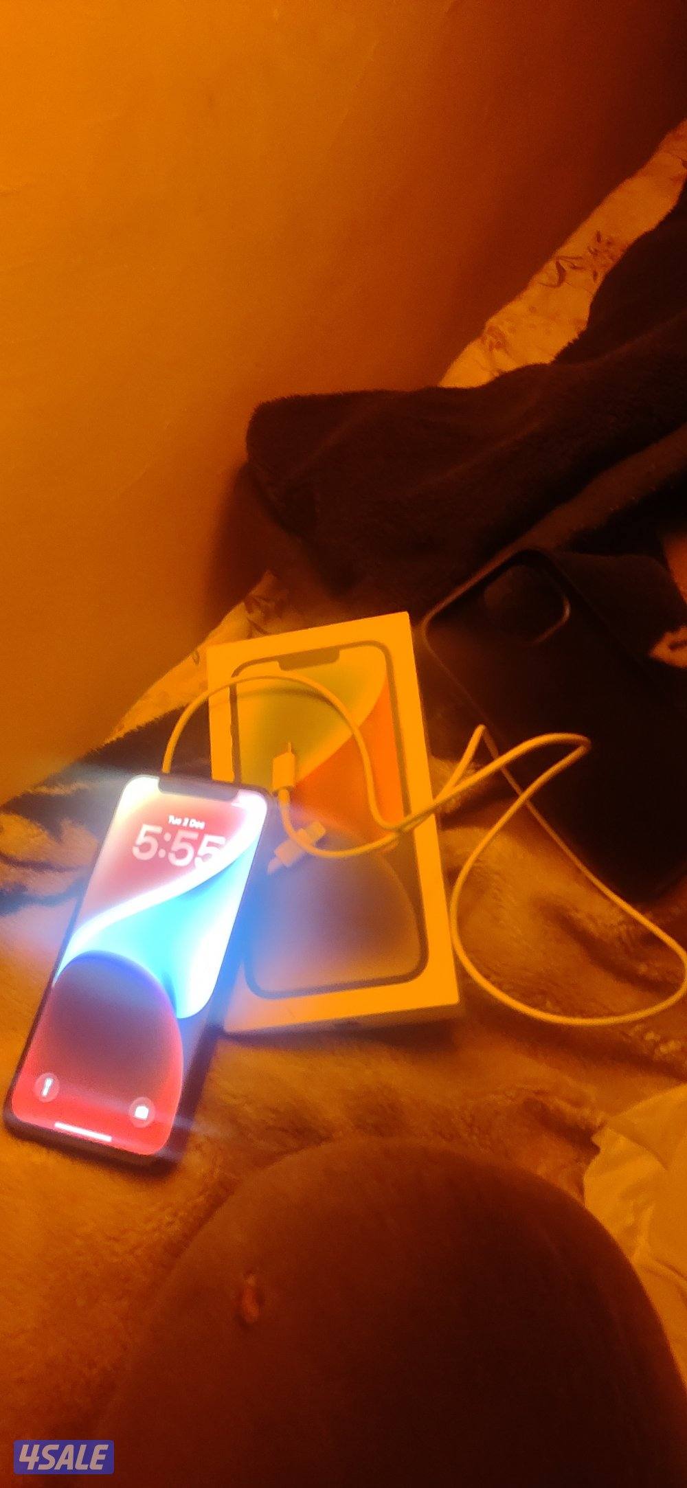 iphone 14 good condition battery health 91 box changer cable available2