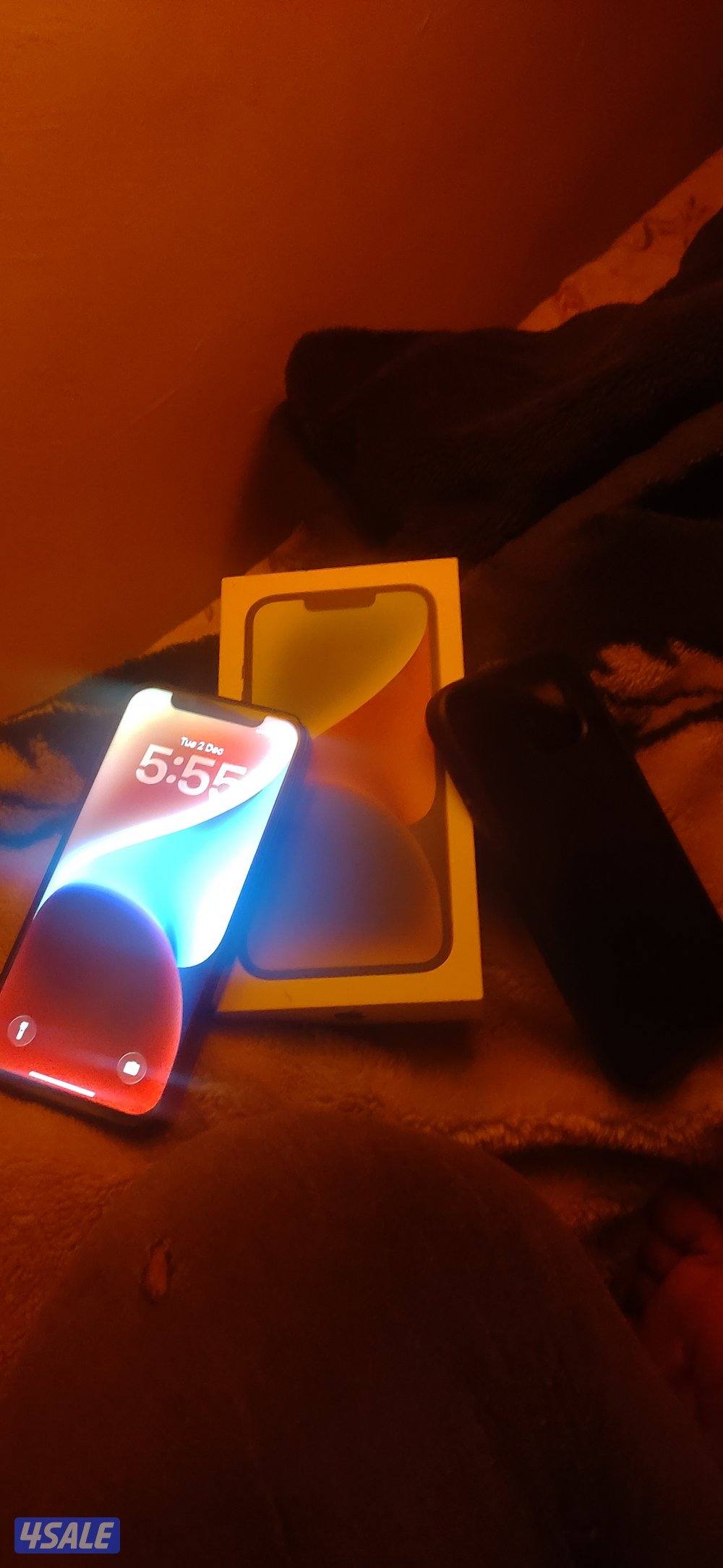 iphone 14 good condition battery health 91 box changer cable available3