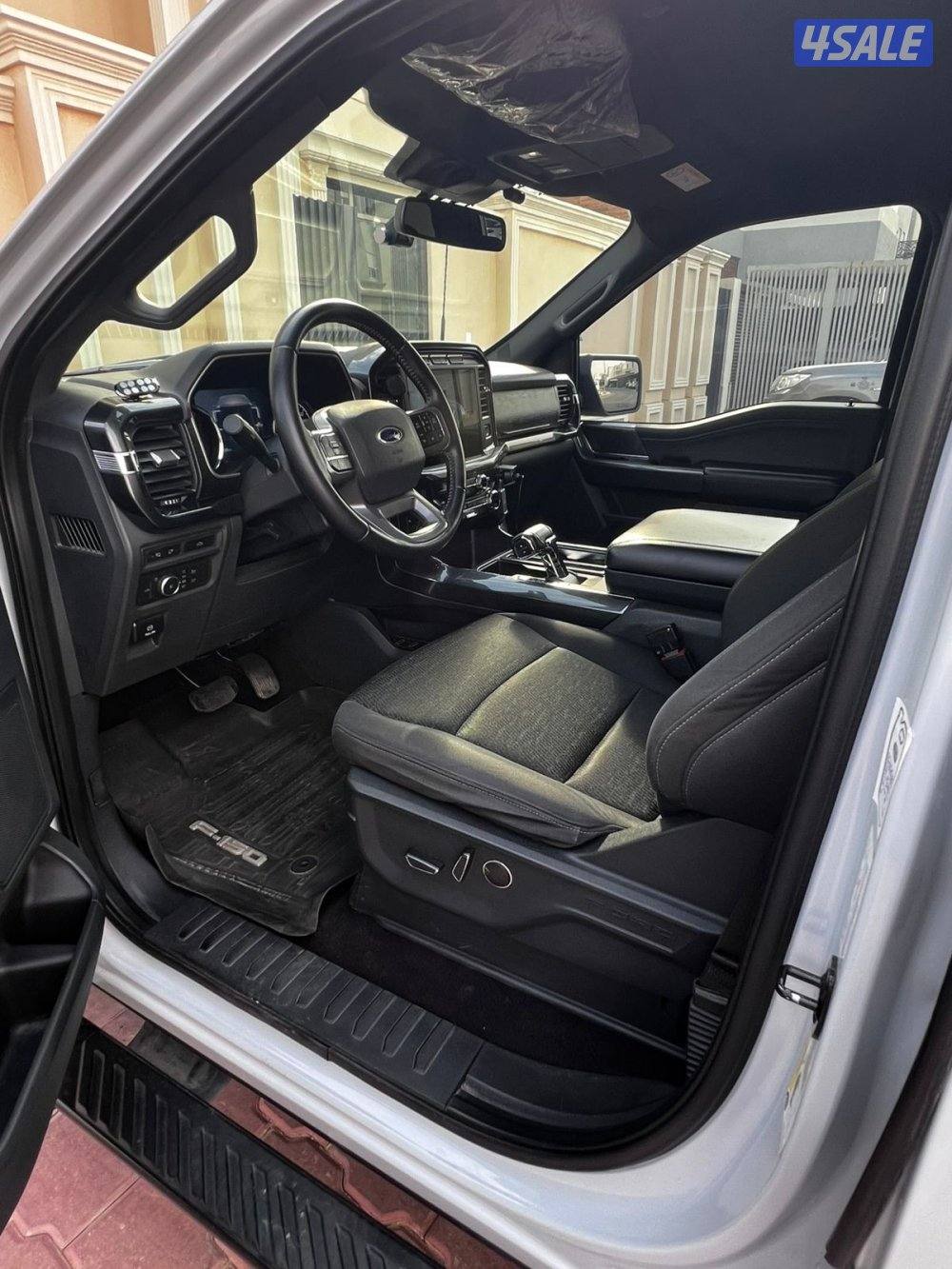 Ford F-150 FX4 / XLT5