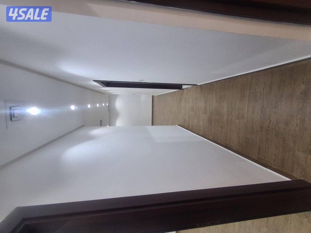 للايجار شقة ممتازة تشطيب سوبرديلوكس مساحة كبيرة في ابو حليفة0