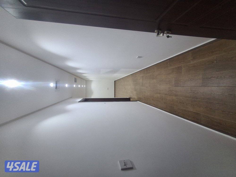 للايجار شقة ممتازة تشطيب سوبرديلوكس مساحة كبيرة في ابو حليفة3