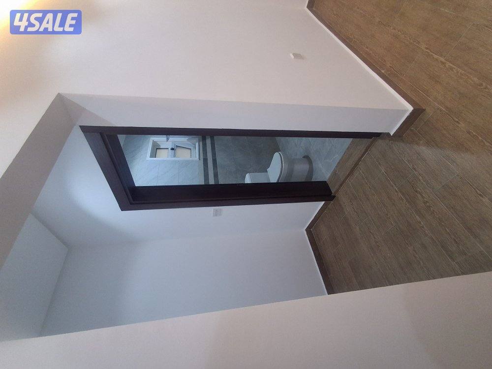 للايجار شقة ممتازة تشطيب سوبرديلوكس مساحة كبيرة في ابو حليفة5