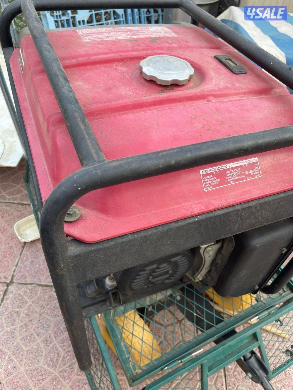 للبيع مكينة هوندا  حجم 2000 كاتم صوت2