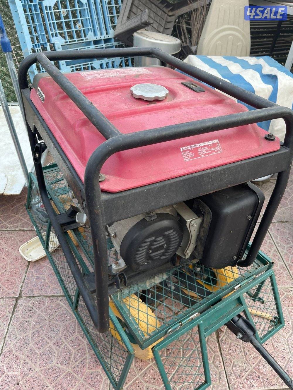 للبيع مكينة هوندا  حجم 2000 كاتم صوت3