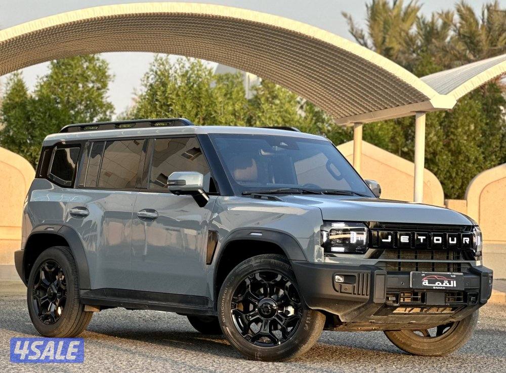 معرض القمة🚩4