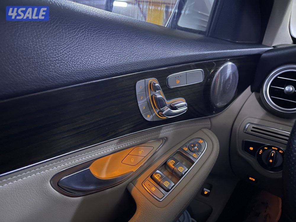 مرسيدس c300  4Matic4