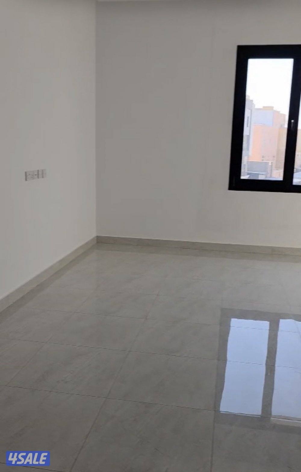 للإيجار شقه في العدان0