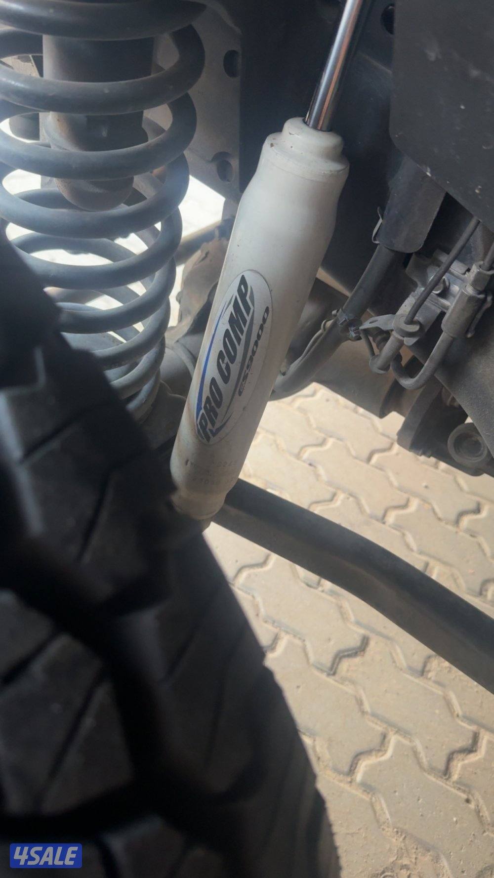 للبيع رانجلر صحارى 2015 ماشي 254 الف2