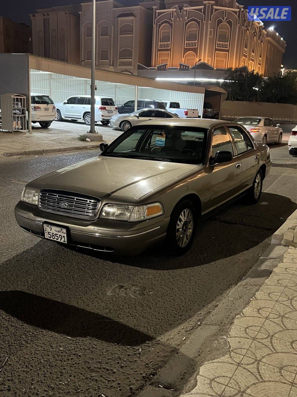 للبيع فورد موديل ٢٠٠٣ شرط الفحص صبغ وكاله ممشى الموتر ٣٥٠2