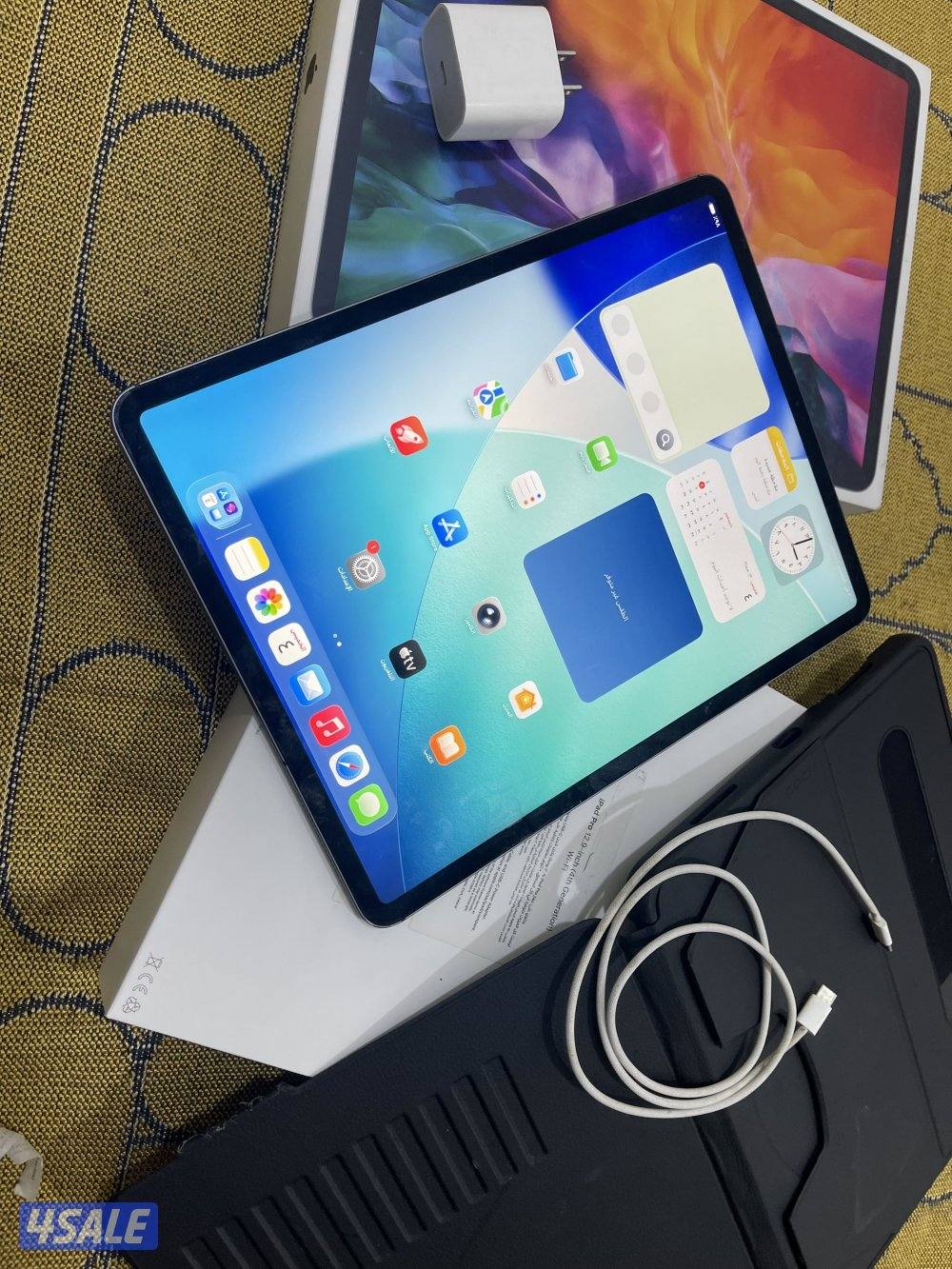 ايباد ابل برو 12.9 انش 1000 قيقا ون تيرا خط شريحة مع الاغراض4