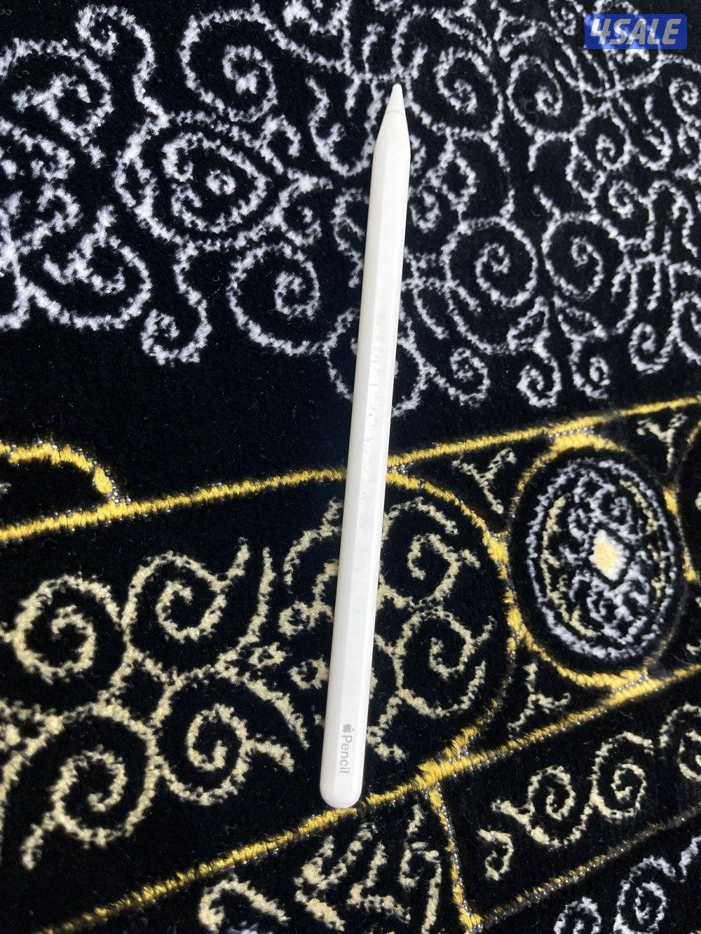 قلم ايباد ابل اصلي الجيل الثاني نظيف وشغال تمام يشتغل ايباد برو واير2