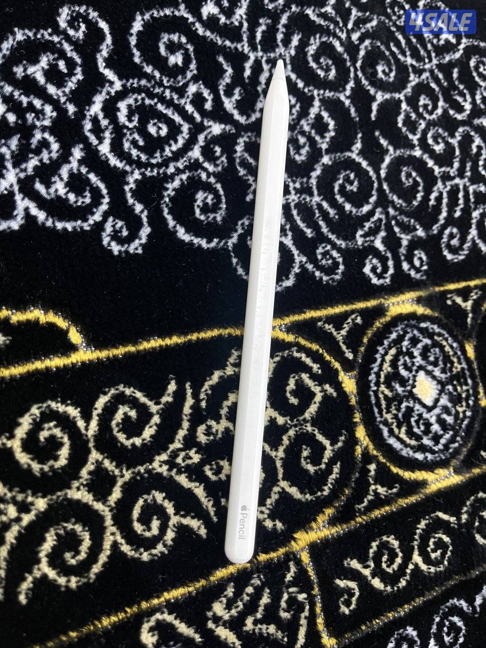 قلم ايباد ابل اصلي الجيل الثاني نظيف وشغال تمام يشتغل ايباد برو واير4