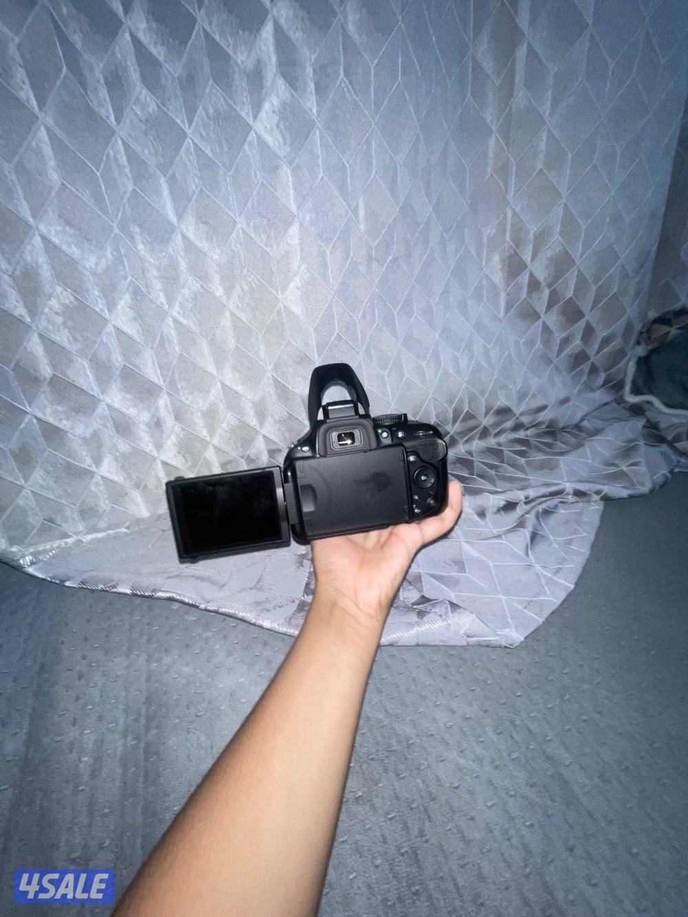 Nikon D5200 Camera – Excellent7