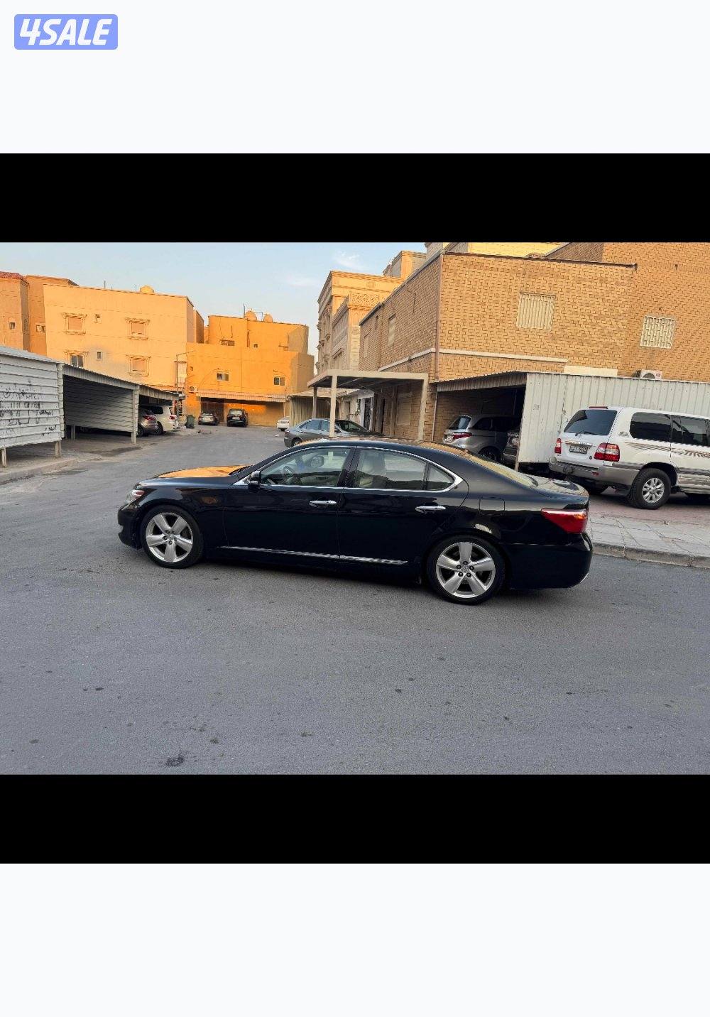 للبيع صالون لكزس 4601