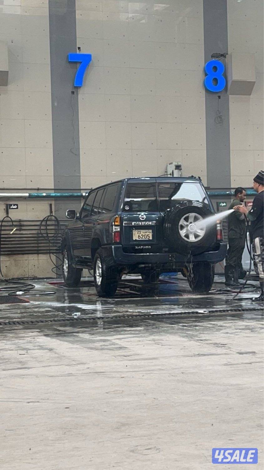 للبيع سفاري 2005 محول قير عادي شرط الفحص قير مكينه شاصي0