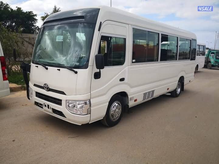 باصات للجار مع سائ15