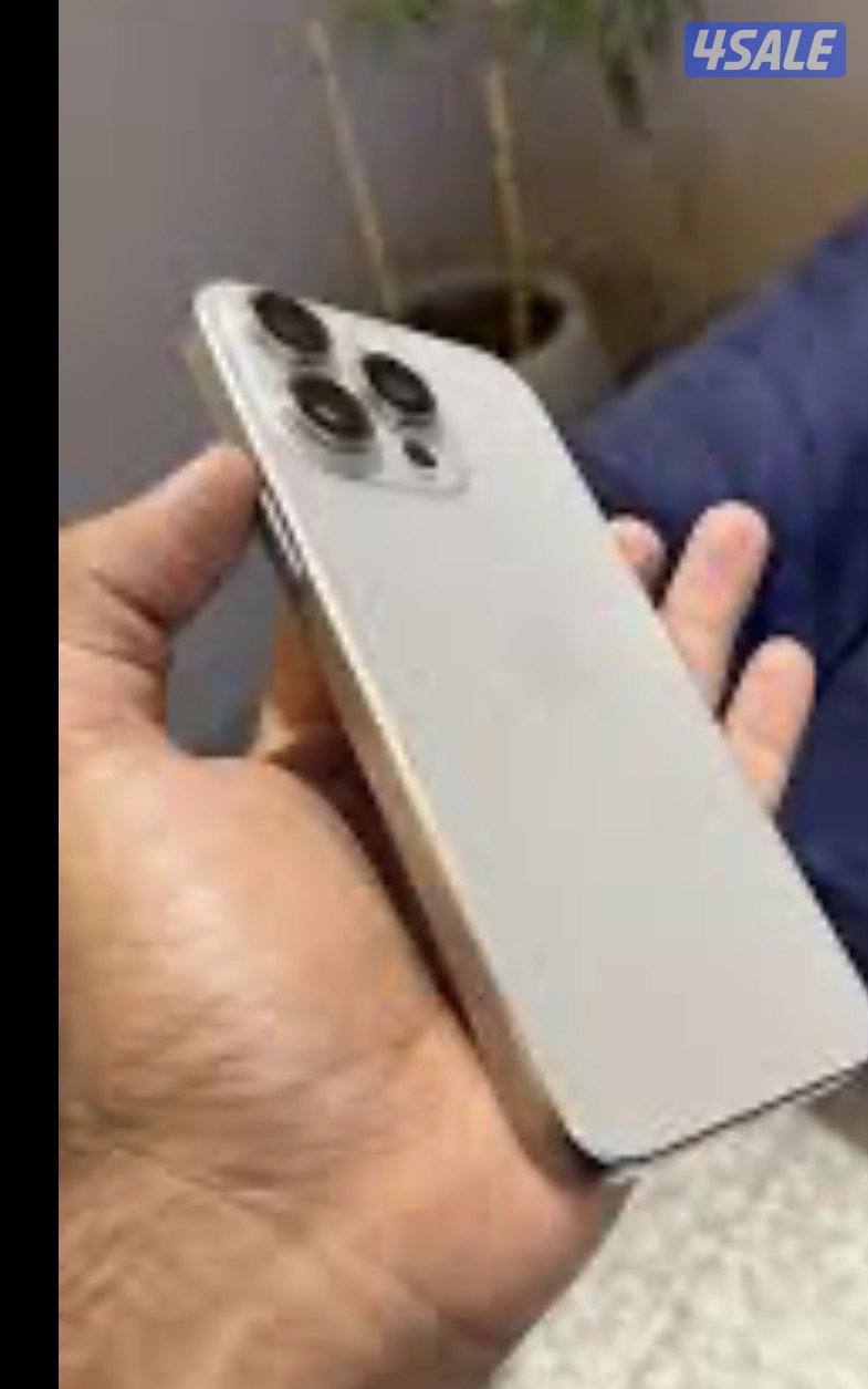 آيفون 15 بروماكس0