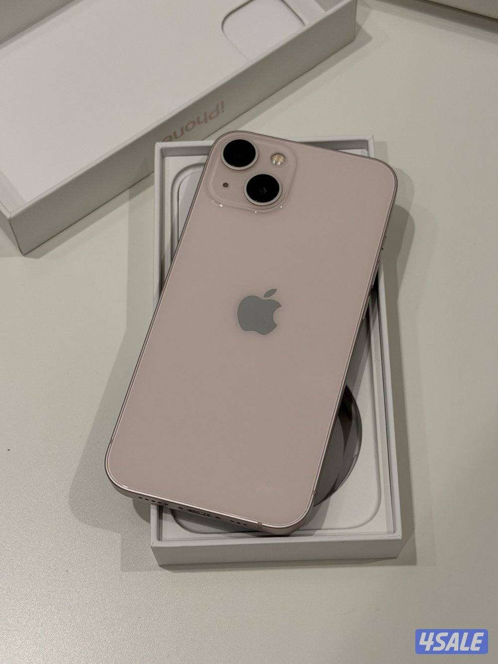 ايفون ١٣ الوردي 265gb المالك الأول0