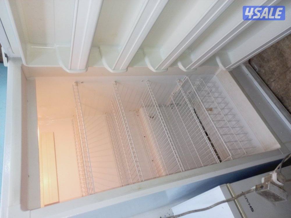 للبيع ثلاجه فريجيدير امريكي للمبردات ممتازة جدا مع التوصيل والكفاله1