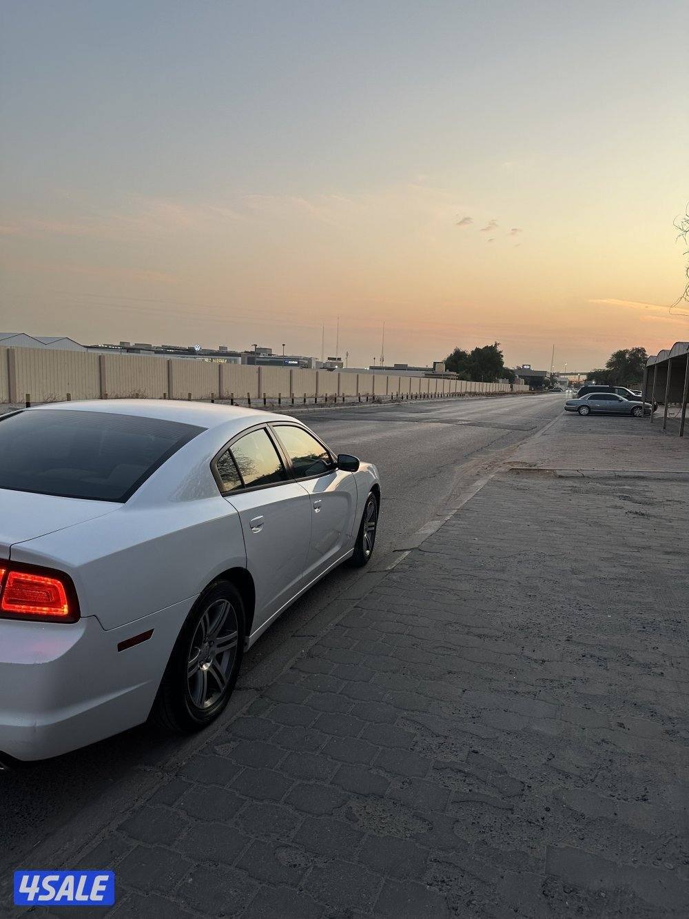 دوج تشارجر v60