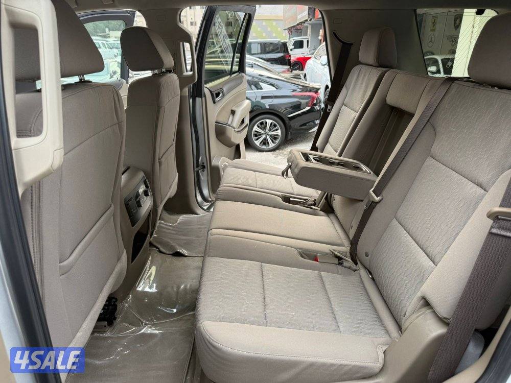 يوكن … 2017 … دبل قير SLE …نظييييف8