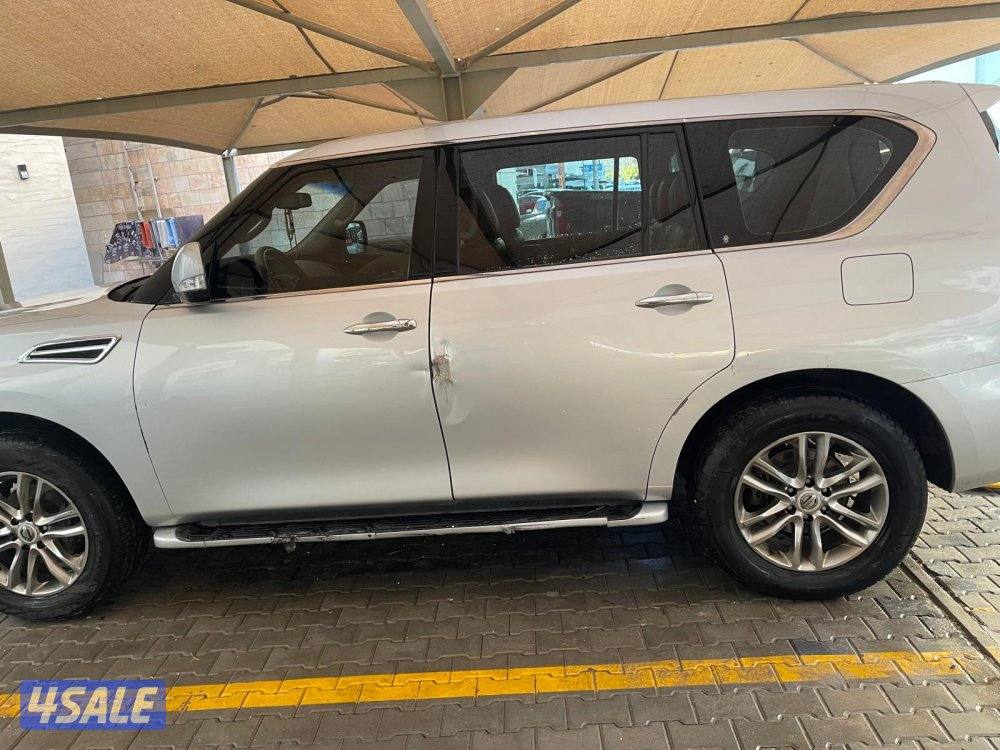 للبيع باترول SE 2010 ماشي 230 الف12