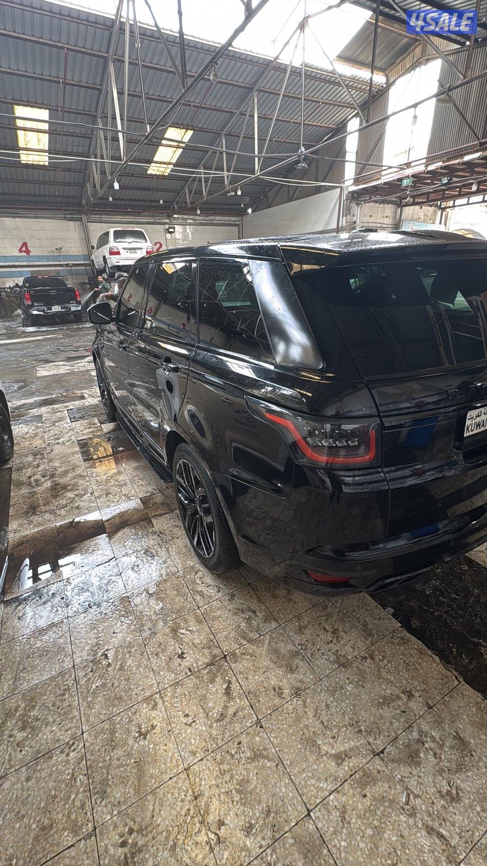 رنج روفر svr 2016 اسود2