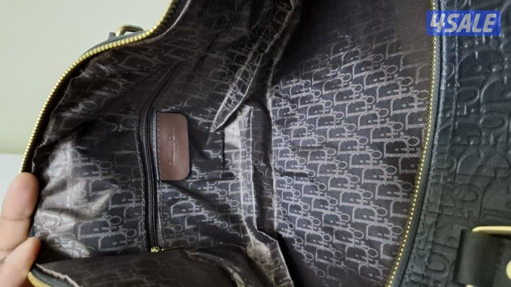 dior travel bag OEM. Price can be negotiated no problem.2