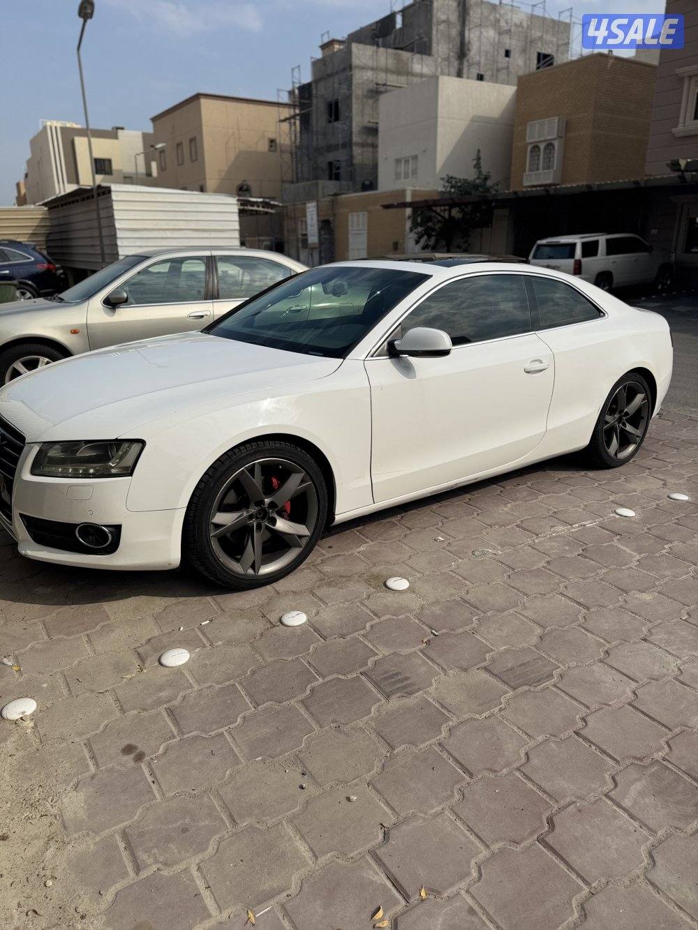 للبيع اودي A52