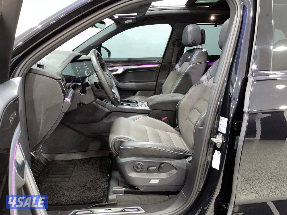 📍TOUAREG / R-line black edition اصلي / من النواادر 📍12