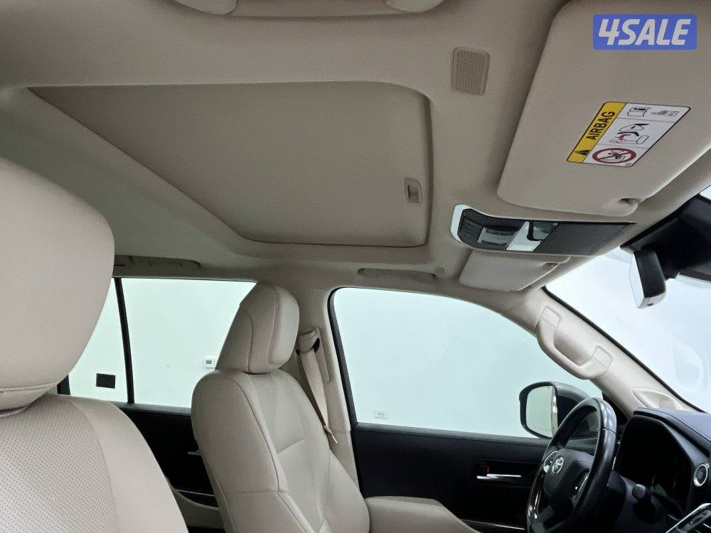 TOYOTA LAND CRUISER 22L3T-GXRAL-S_U8