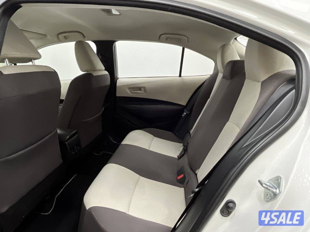 TOYOTA COROLLA 22F04T-L_U3