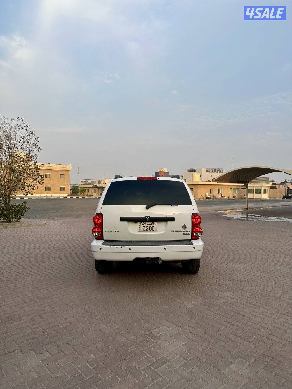 بيعه سريعه جيب دودج دورانجو 2009 نظيف وبحالة فوق الممتازة4