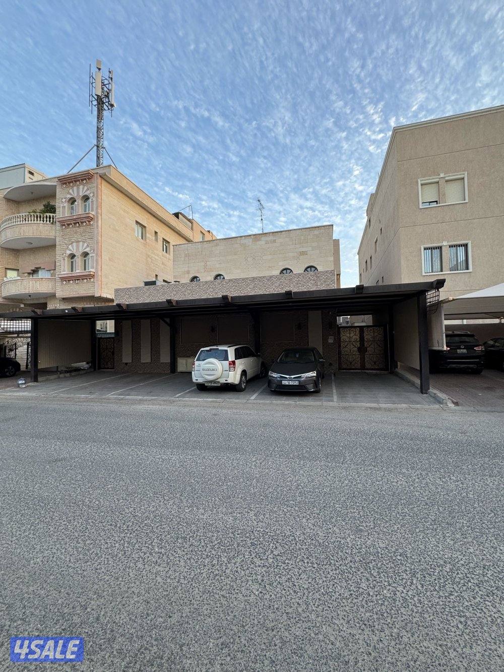 للبيع فيلا في سلوي تسليم فوري والجابرية و مشرف والسالميه تشطيب نظيف0