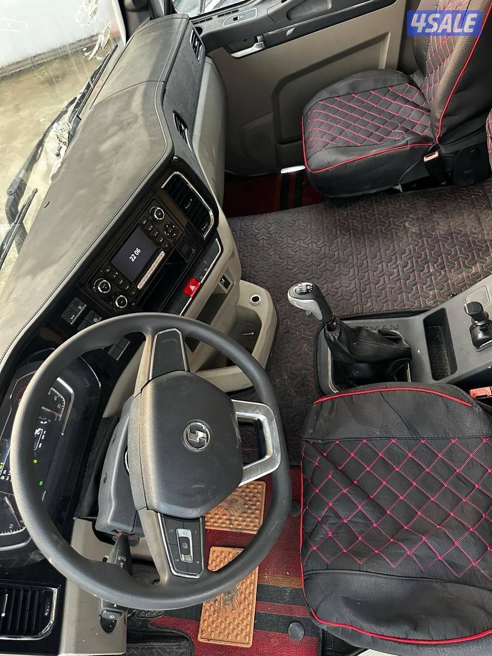 للبيع قلاب شاك مان8