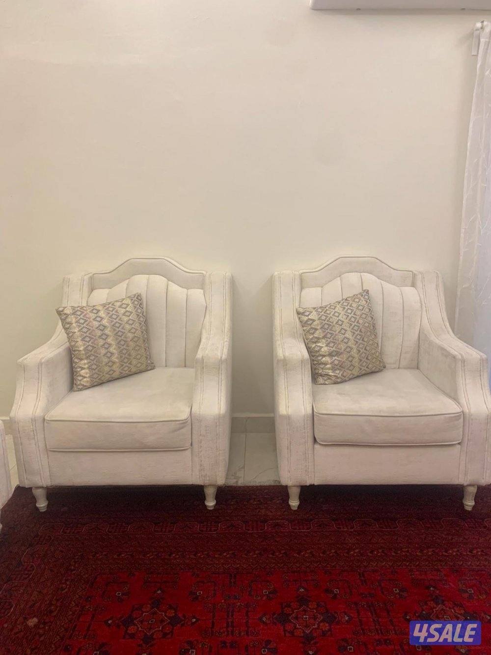 للبيع طقم كنب ملكي0