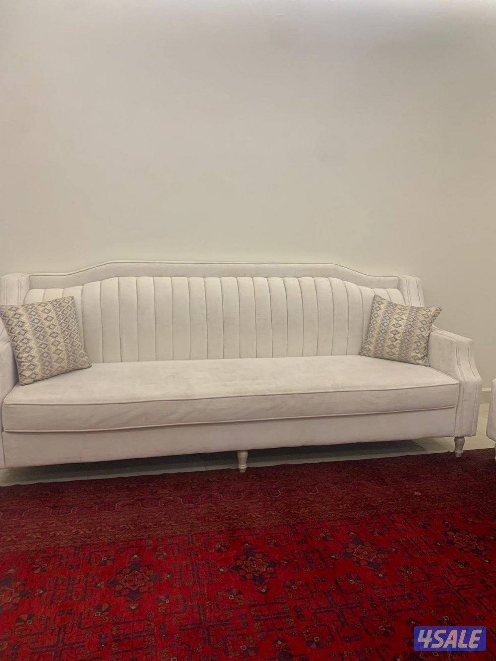 للبيع طقم كنب ملكي1