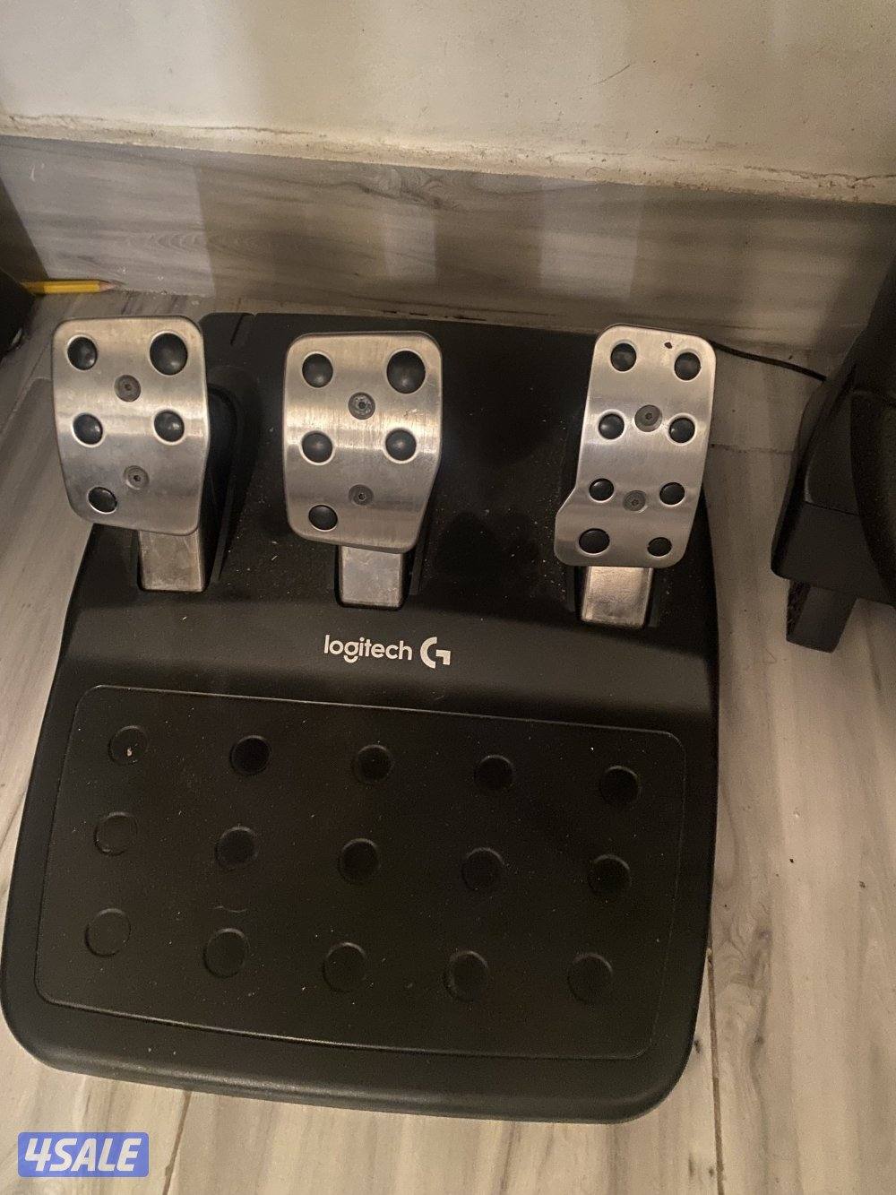 سكان بي سي وبليتين0