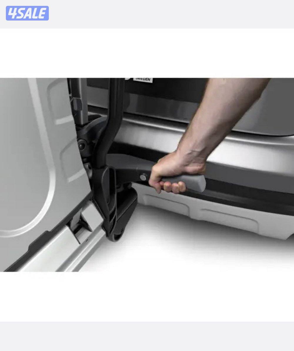 حامل دراجات Thule EasyFold XT 3 القابل للطي بالكامل وسهل الاستخدام3