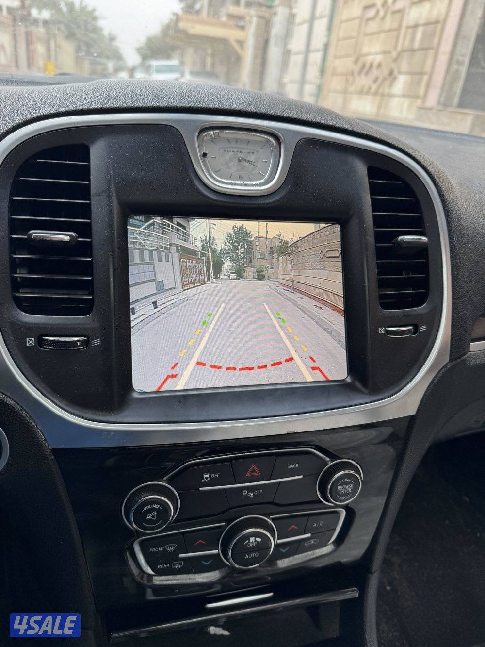 الي يدور نظيف كرايسلر 2015 للبيع 8 سلندر فول مواصفات11